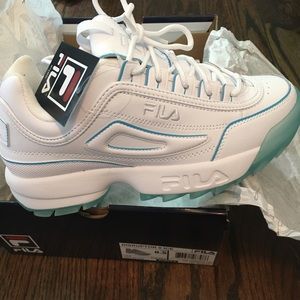 NIB Fila Disruptor II Ice